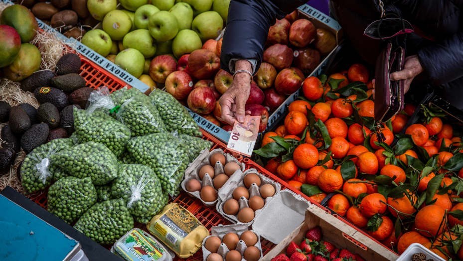 107052172-1651054007583-gettyimages-1239934623-spain-inflation-1667151575-1667267340.jpeg