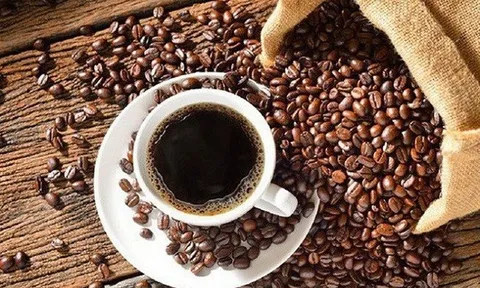 Tiêu dùng xanh ngày 18/7: Giá cà phê biến động trái chiều, Robusta và Arabica đồng loạt giảm mạnh trong tuần