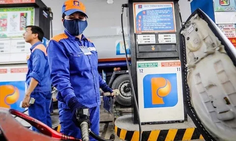 Bộ Công thương yêu cầu bảo đảm nguồn cung ứng xăng dầu dịp cuối năm