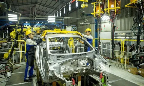 Việt Nam thuộc nhóm 07 nền kinh tế nổi bật