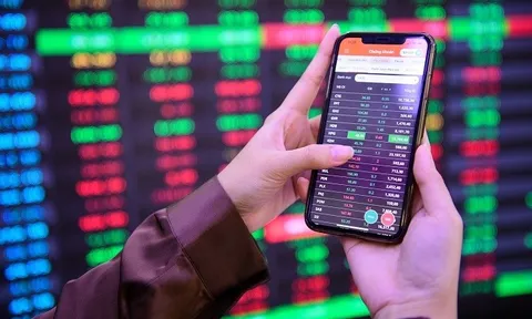 Chứng khoán có phiên tăng mạnh trở lại