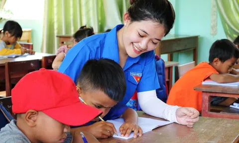 Ngày 15/10 Ngày của thế hệ trẻ Việt Nam