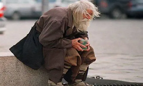 Đàn ông đối xử không tốt với vợ thường phải đối mặt với “4 tai họa” trong những năm tháng cuối đời