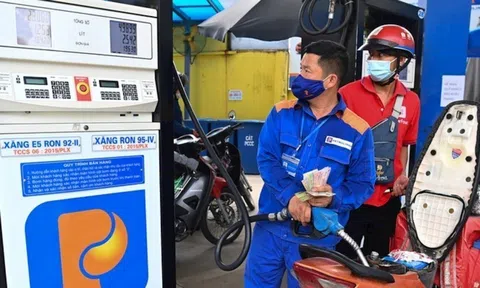 Bộ trưởng Bộ Công Thương yêu cầu đảm bảo nguồn cung xăng dầu trong mọi hoàn cảnh