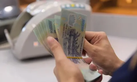Thưởng Tết 2023: Nơi gần 900 triệu đồng, nơi không có gì