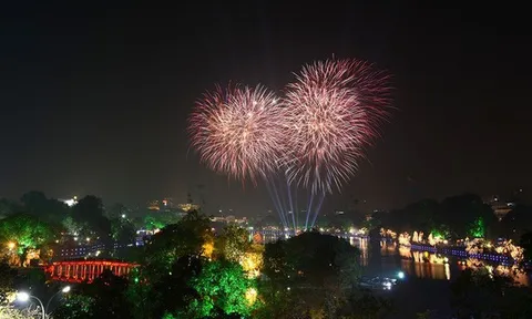 Hà Nội sẽ bắn pháo hoa mừng Tết nguyên đán Quý Mão 2023 ở những điểm nào?