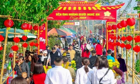 Nghệ An: Thu 446 tỷ đồng từ du khách trong dịp nghỉ Tết Nguyên đán