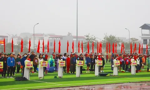 Bắc Giang: Khai mạc Giải Việt dã leo núi “Chinh phục đỉnh Non Vua huyền thoại” lần thứ III - năm 2023