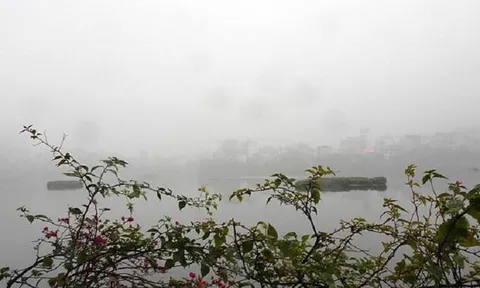 Bắc Bộ tiếp tục thời tiết nồm ẩm ướt, Nam Bộ có nắng nóng