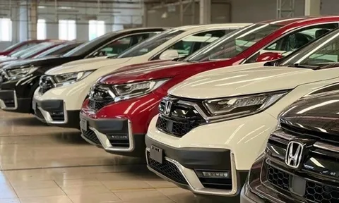 Giá ôtô tại Việt Nam gấp đôi Thái Lan, cao hơn Mỹ, Nhật do thuế và phí cao