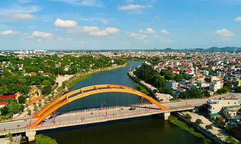 Hà Nam tiến tới thành phố thuộc Trung ương