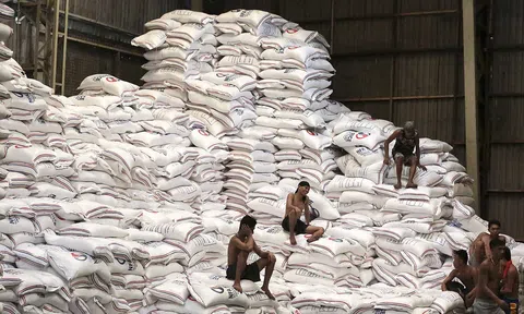 Philippines muốn nhập khẩu thêm 330.000 tấn gạo
