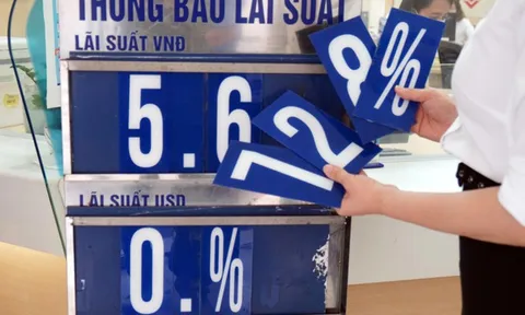 Từ ngày 25/5, lãi suất tiền gửi có kỳ hạn giảm còn 5%/năm