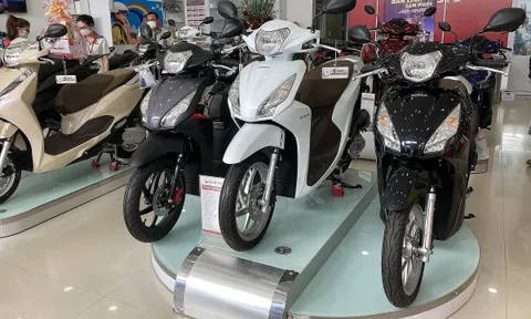 Nhiều mẫu xe máy tay ga hạ giá
