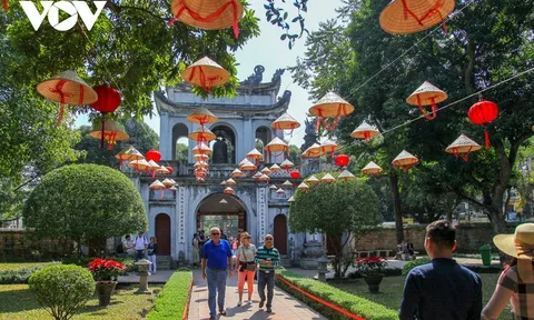 Hà Nội lọt top 10 điểm đến được du khách tìm kiếm nhiều nhất mùa hè 2023