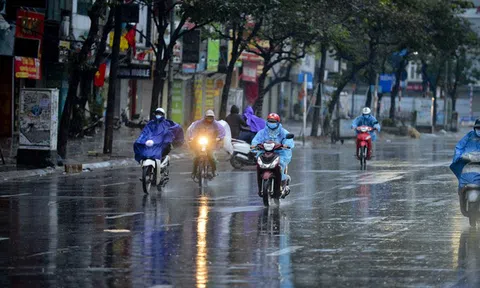 Bắc Bộ ngày nắng nóng, tối mưa dông nhiều nơi