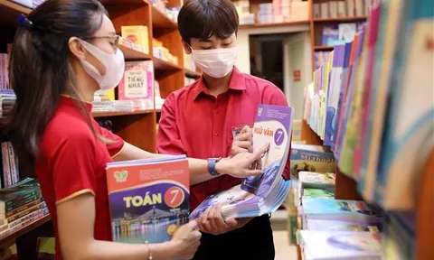 CPI tăng 3,29%, lạm phát tăng 4,74% trong 6 tháng