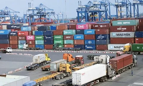 Nửa đầu tháng 7, kim ngạch xuất nhập khẩu đạt hơn 27 tỷ USD