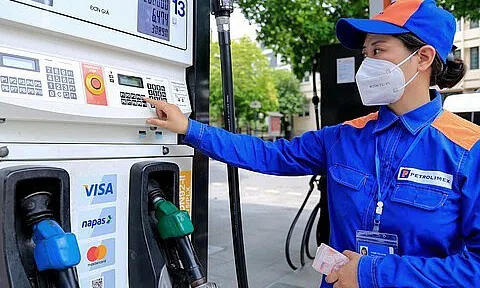 Giá xăng, dầu hôm nay có thể tăng nhẹ