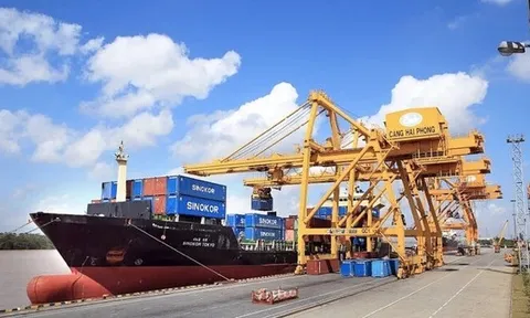 Thu ngân sách từ hoạt động xuất, nhập khẩu giảm trong 3 tháng